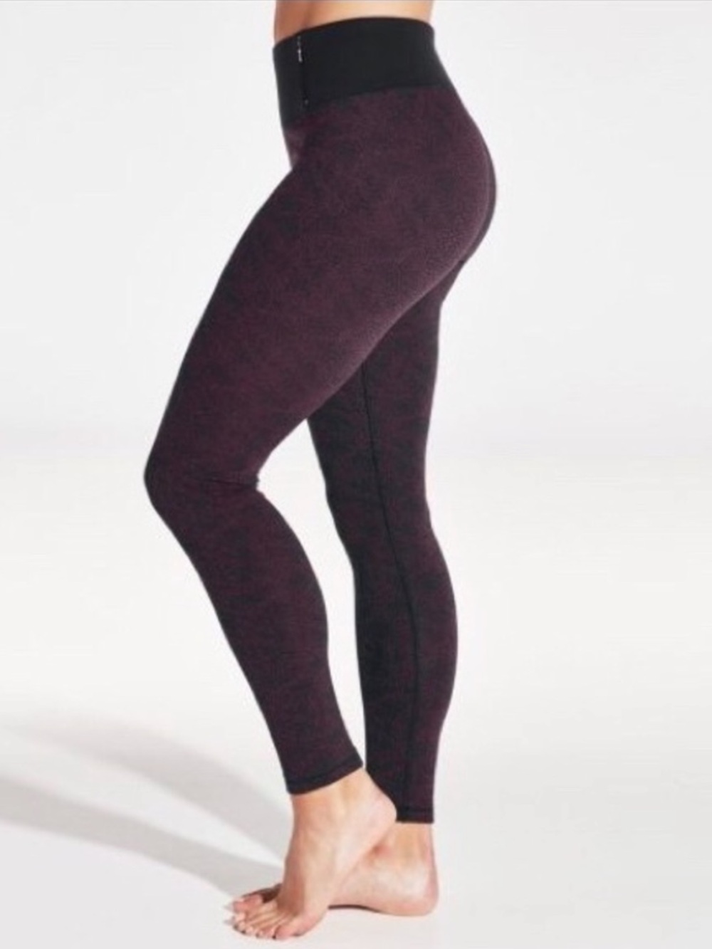 CALIA by Carrie Underwood Burgundy Textured Leggings with Black Waistband